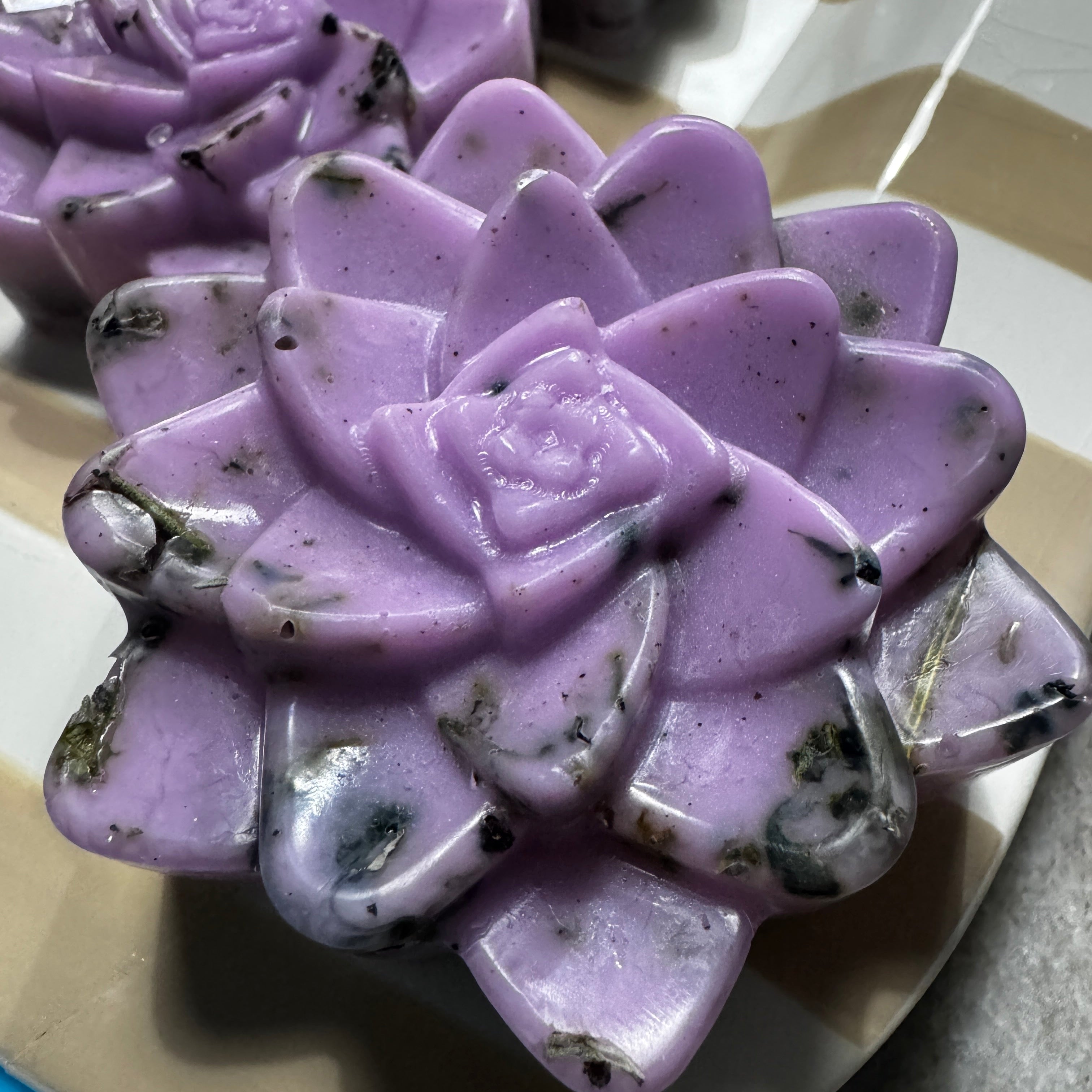 Blackwater Bath Bar – Lavender with Botanicals, clear glycerin with dried lavender buds in lotus mold